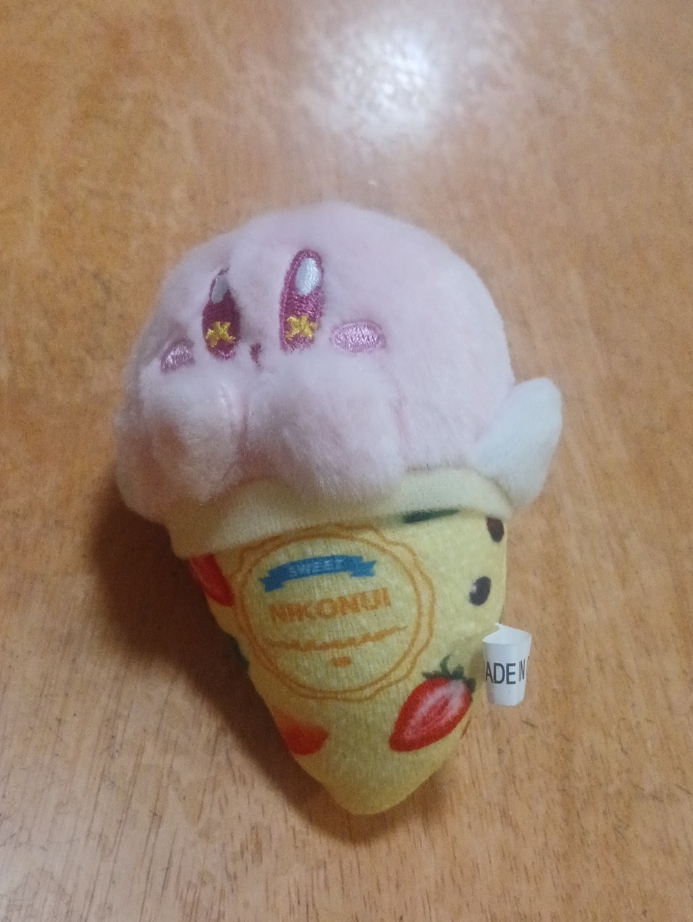 Kirby In a Strawberry Ice Cream Plush Keychain Toy